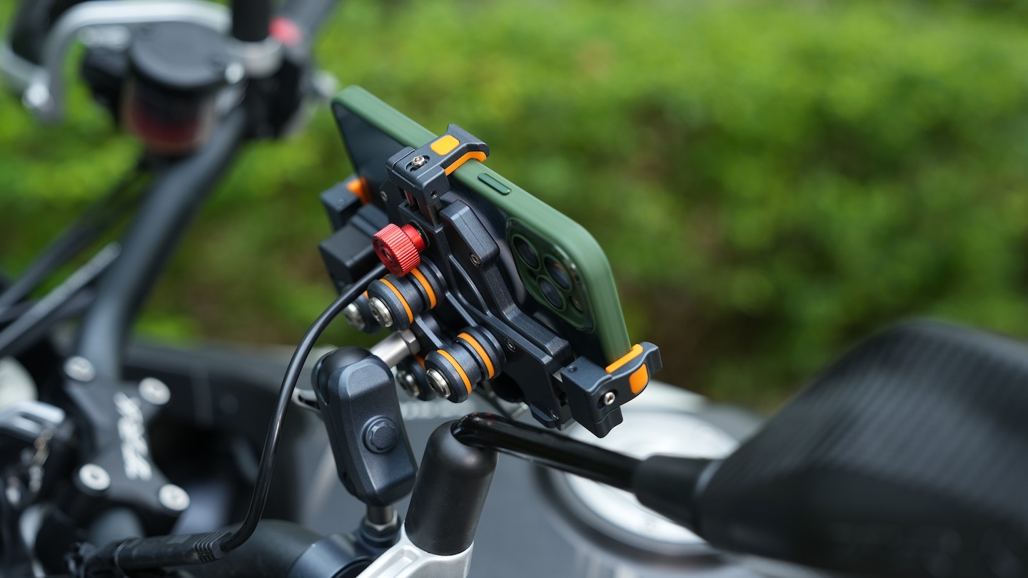 Motorcycle & Bicycle Mounts